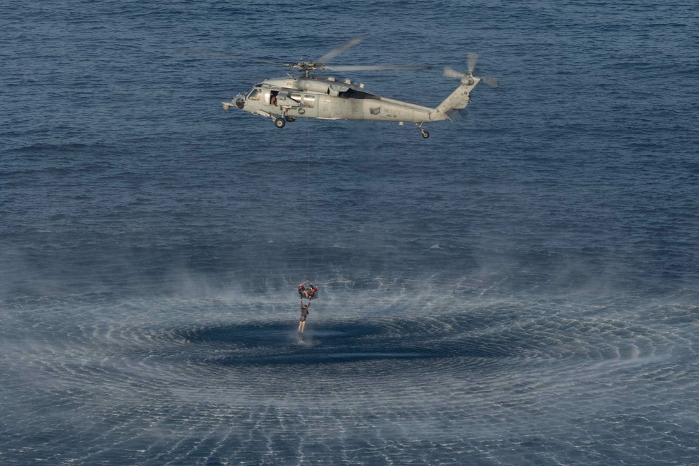 USS BATAAN PERFORMS SAR JUMP EXCERCISE