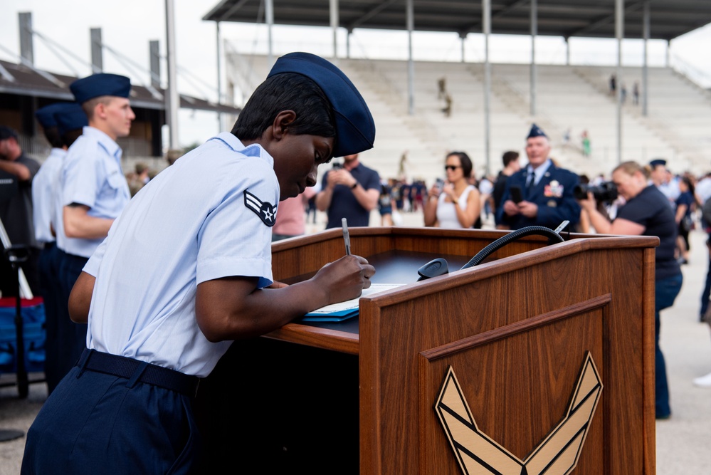 Basic Military Training trainees become U.S. Citizens under new streamlined naturalization process