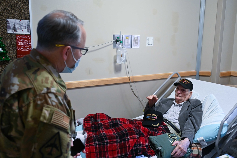 Giving back to our nation's heroes for the holidays