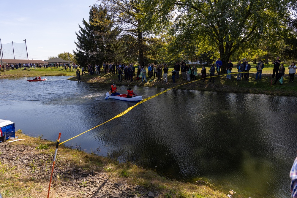 Maritime Supplier Operations’ Spinacher cruises to victory at Navy Birthday Cardboard Regatta