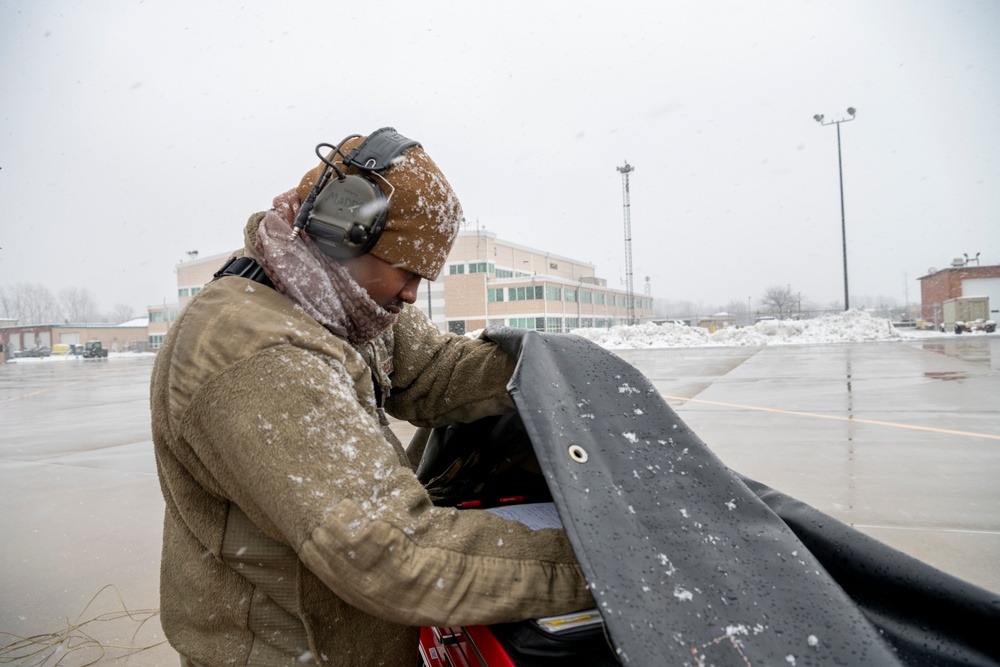 180FW Targeting Pod Install