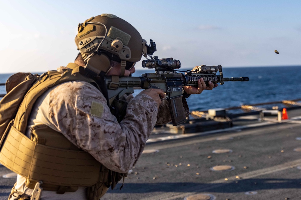Marines with Battalion Landing Team 1/6, 26th MEU(SOC) Conduct Live-Fire Training