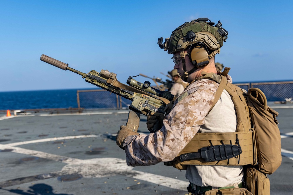 Marines with Battalion Landing Team 1/6, 26th MEU(SOC) Conduct Live-Fire Training