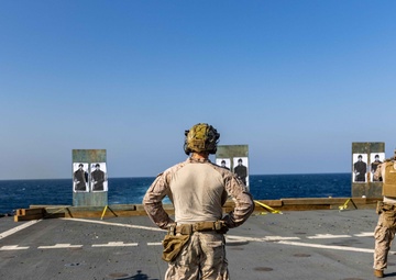 Marines with Battalion Landing Team 1/6, 26th MEU(SOC) Conduct Live-Fire Training