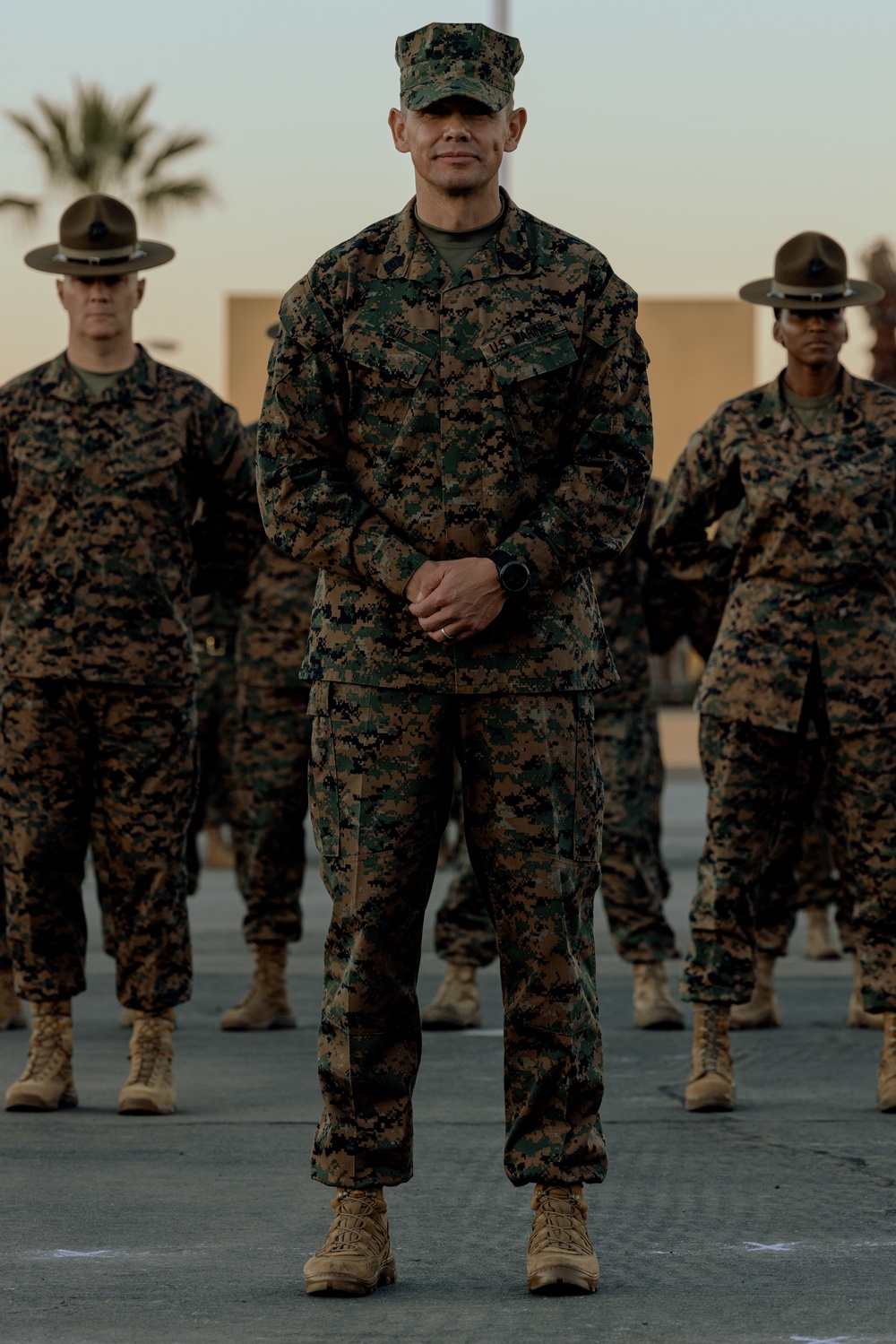 Sergeant Major of the Marine Corps visits MCRDSD