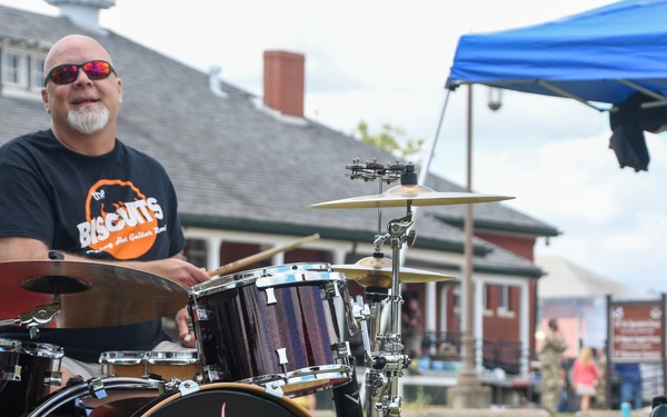 131st Bomb Wing hosts 2023 family day at Jefferson Barracks