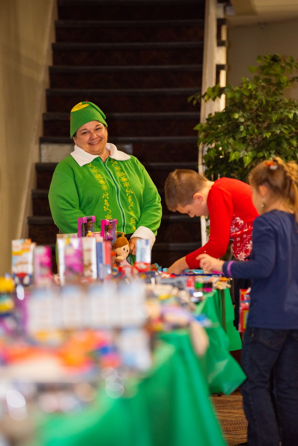 JBSA Families Celebrate The Holidays Together