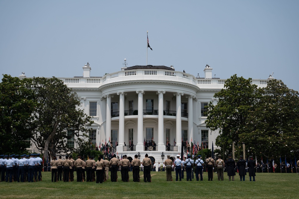 Joint Service Honor Guard prepares for state arrival