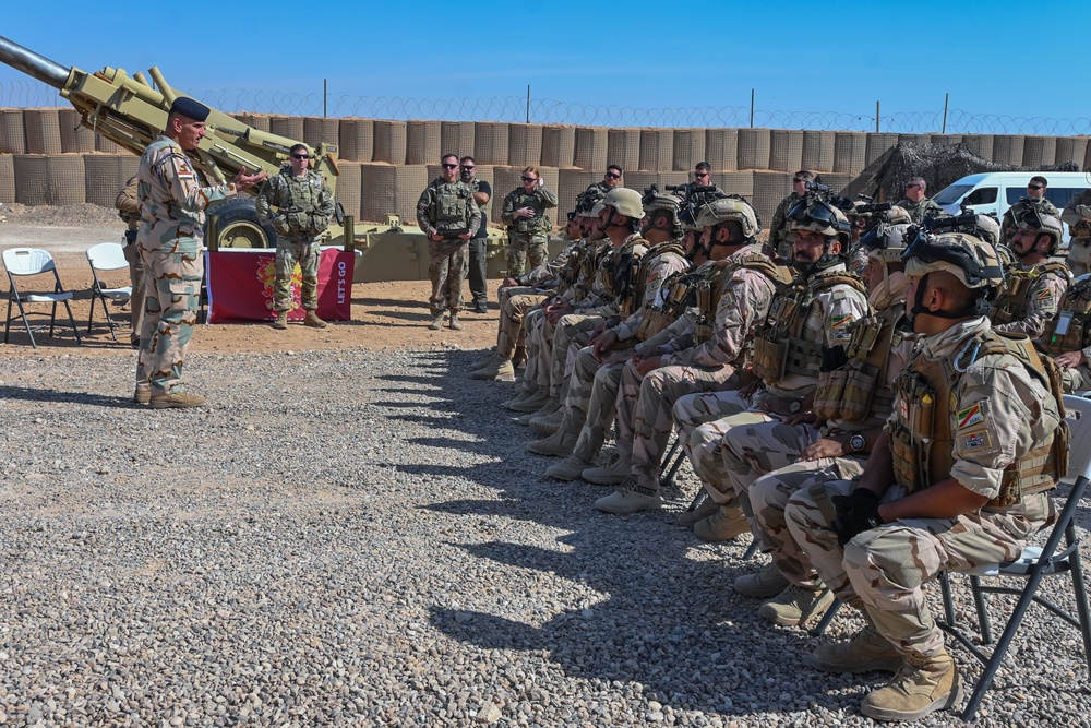 TF Redleg and Iraqi Soldiers Conduct Artillery Training