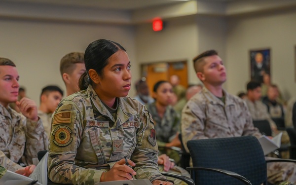 Servicemembers get equipped with stress management techniques
