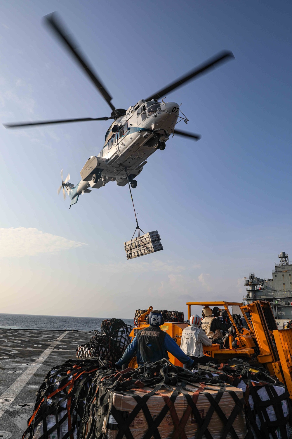 USS Carter Hall (LSD 50) Conducts Vertical Replenishment, Dec. 6, 2023