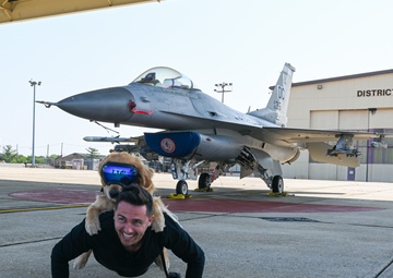 Golden Retriever Life tours 113th Wing, DCANG