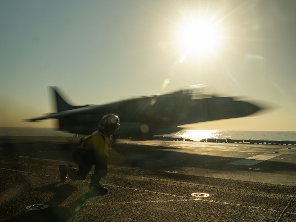 USS Bataan Launches AV-8B Harriers