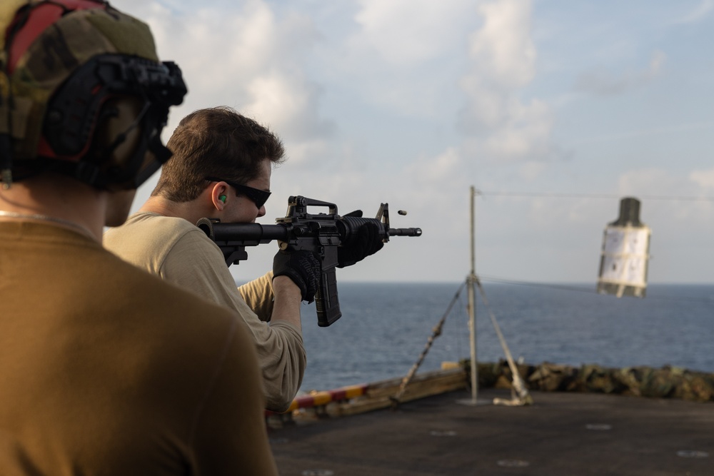 HSC 26 Sailors Execute a Live-Fire Exercise Aboard USS Bataan