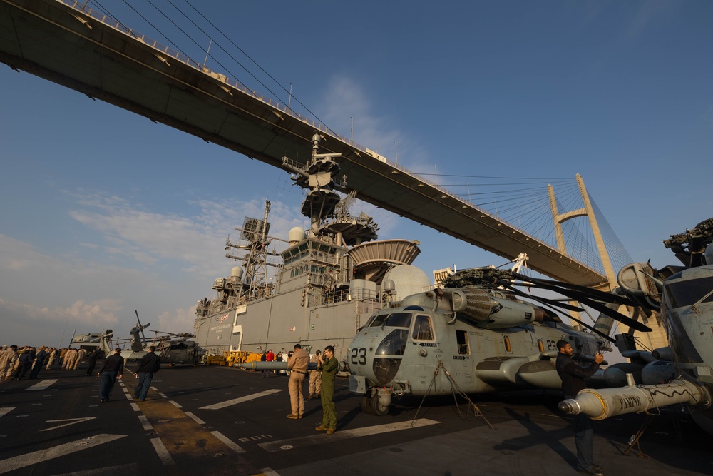 USS Bataan Transits Suez Canal