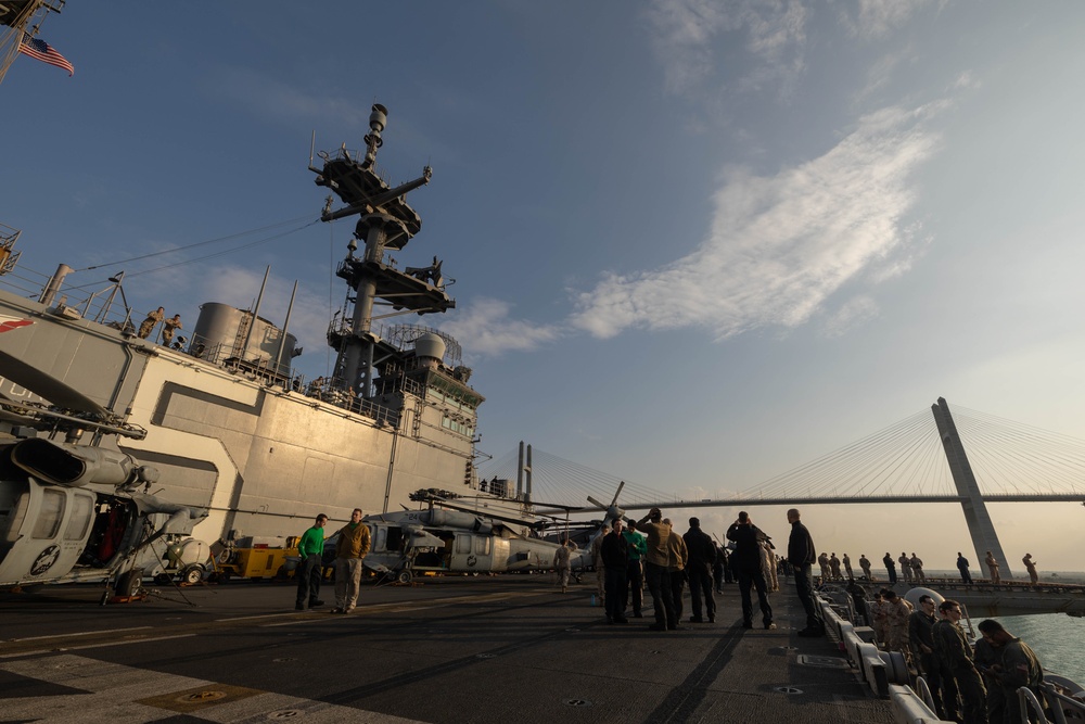 USS Bataan Transits Suez Canal