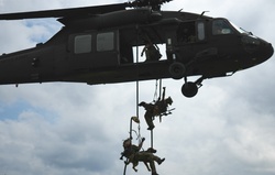 Ohio Army National Guard conducts FRIES training with 2/75 Rangers, K9 Team [Image 8 of 8]
