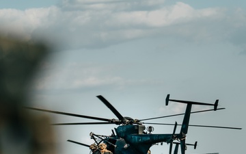 Rangers Ride on MH-6x Little Bird