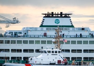 Coast Guard Cutter Sea Lion in Elliott Bay