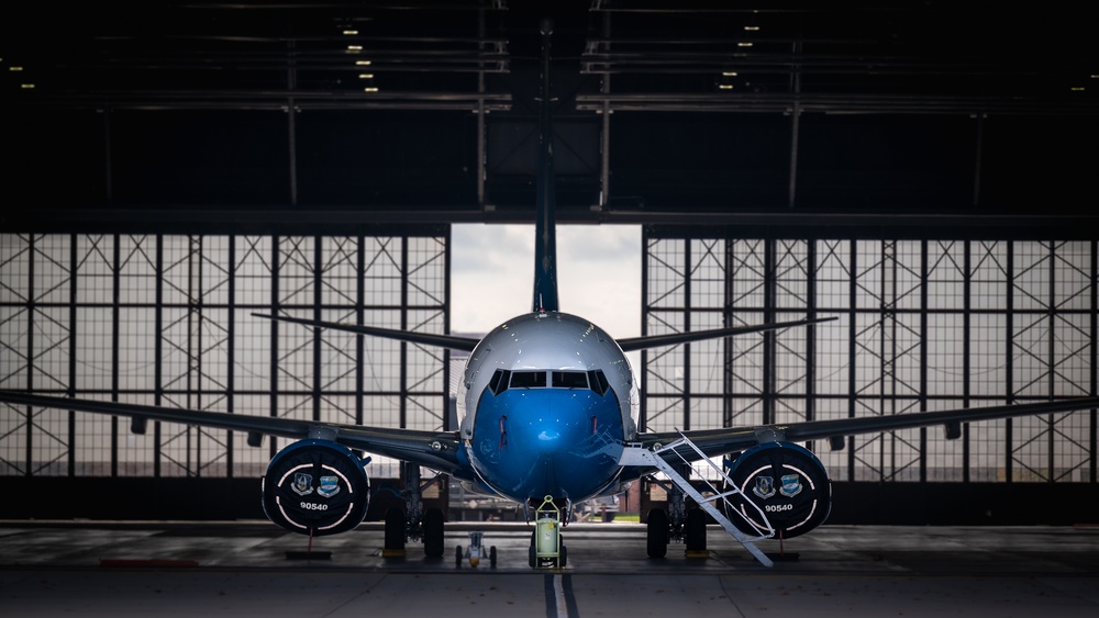 932nd Airlift Wing C-40C sits ready inside hangar 1