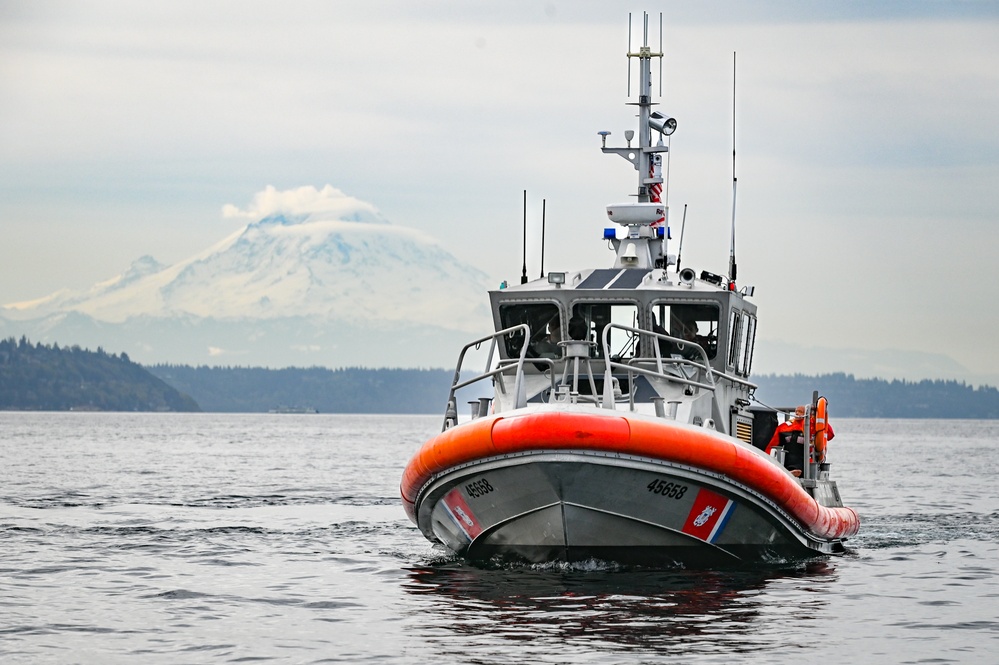 Coast Guard conducts search and rescue exercise with partner agencies