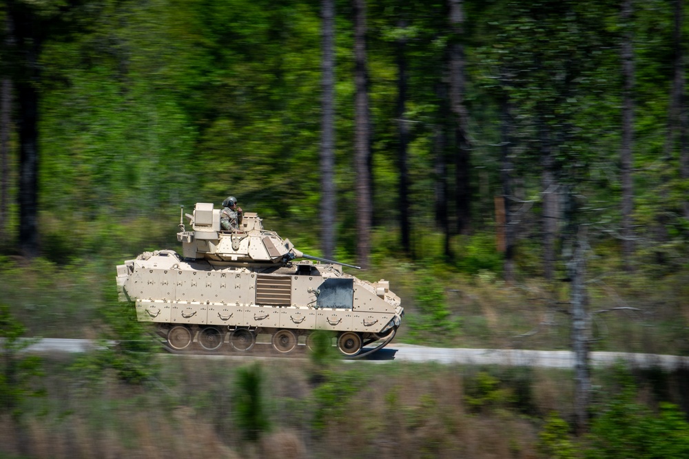 An M2A3 Bradley Fighting Vehicle