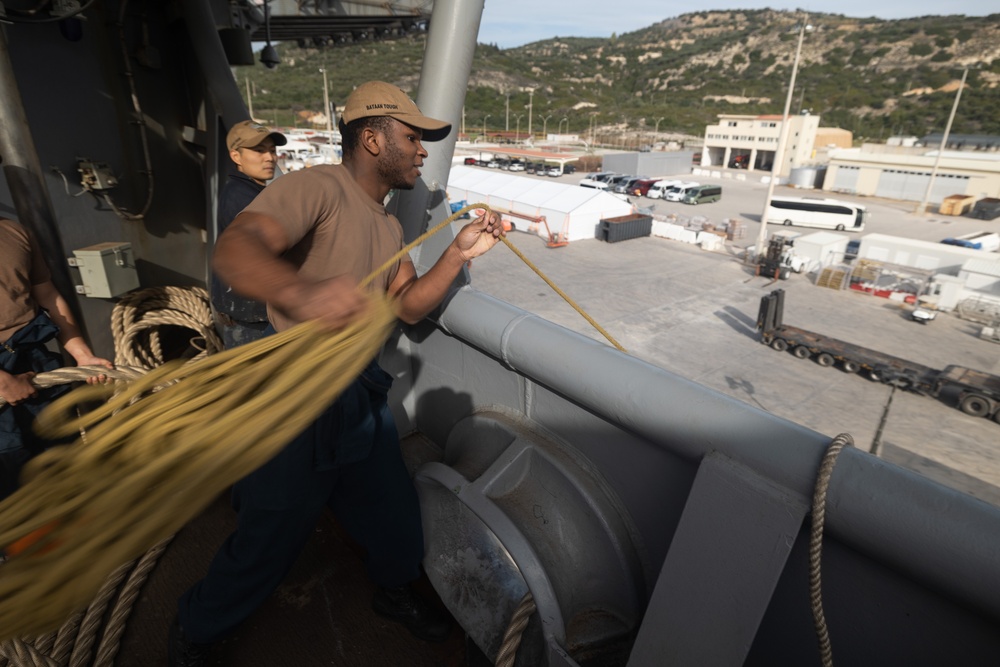 USS Bataan Arrives in Souda Bay