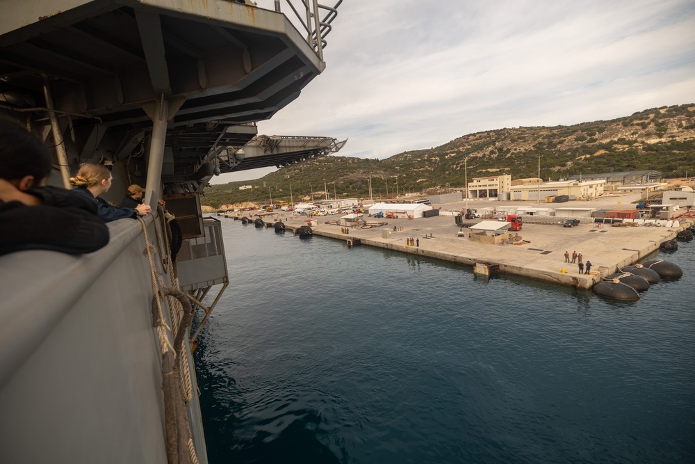 USS Bataan Arrives in Souda Bay