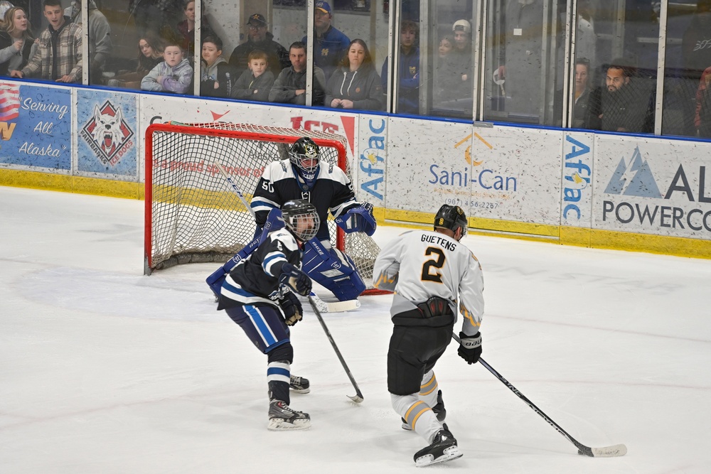 Arctic Warriors top Icemen 6-3 in Army vs Air Force hockey