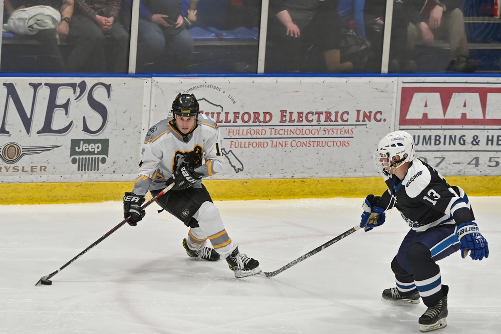 Arctic Warriors top Icemen 6-3 in Army vs Air Force hockey