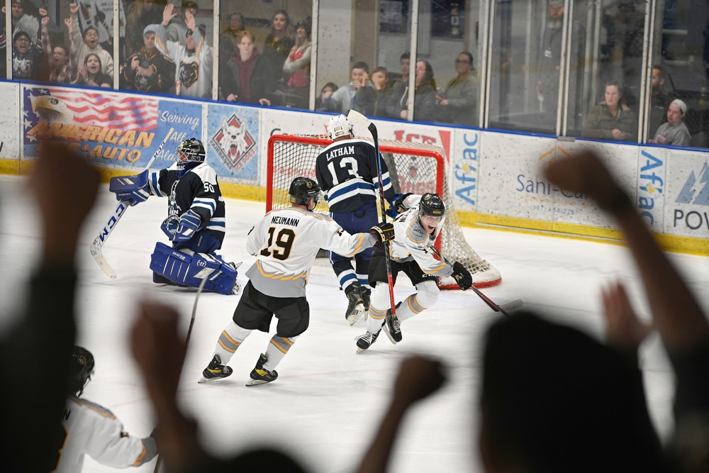 Arctic Warriors top Icemen 6-3 in Army vs Air Force hockey