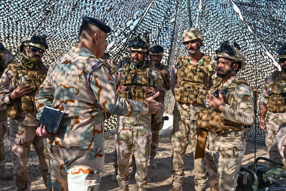 TF Redleg and Iraqi Soldiers Conduct Artillery Training