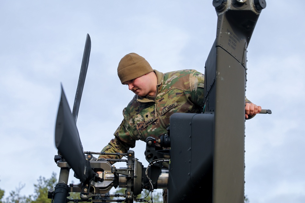 1-6 ACS, Task Force Saber Apache Maintenance