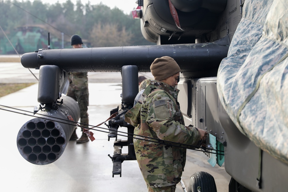 1-6 ACS, Task Force Saber Apache Maintenance