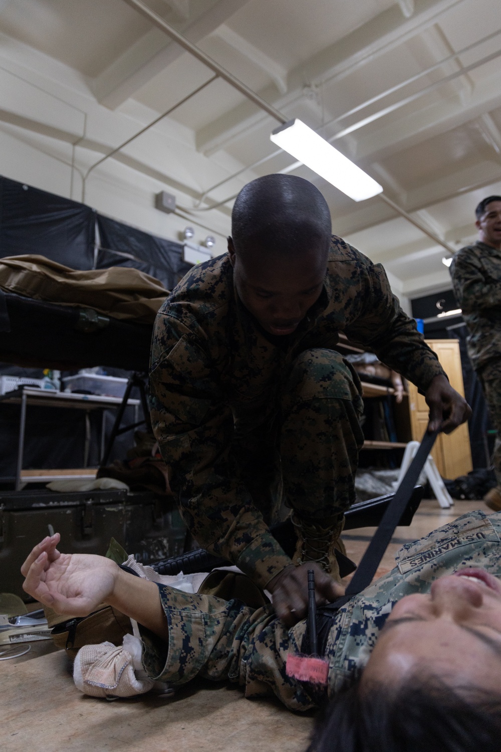 5th ANGLICO Marines participate in the Combat Life Saver Course