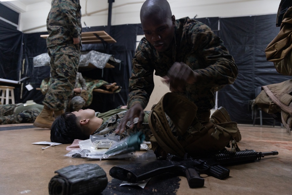 5th ANGLICO Marines participate in the Combat Life Saver Course