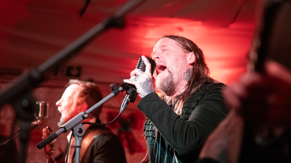 Drowning Pool ROCKS Drawsko Combat Training Center with a Nostalgic Performance in Poland