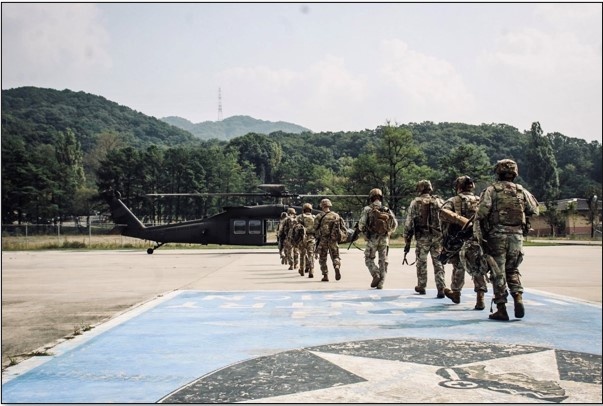 &quot;Lethal Warriors&quot; Conduct Air Assault Training