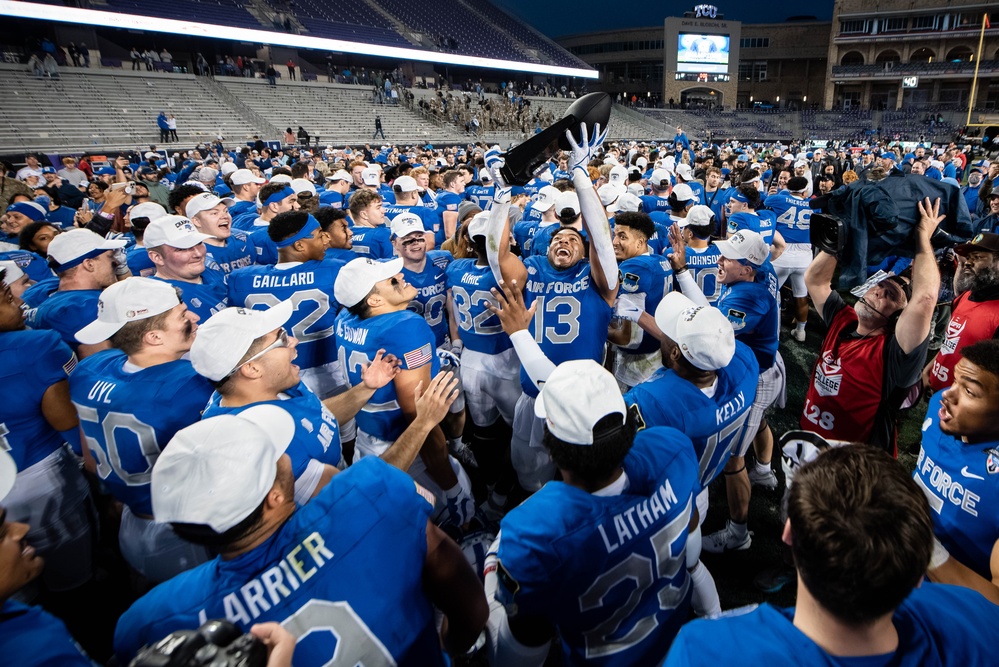 USAFA Lockheed Martin Armed Forces Bowl 2023 vs JMU