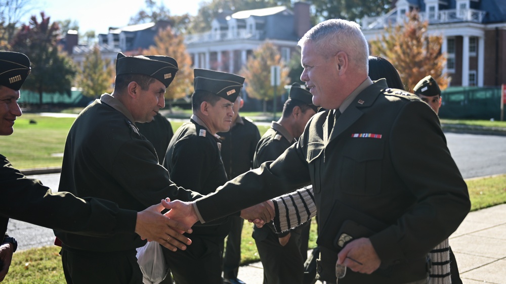 Peruvian Army Superior War College Visits the IADC
