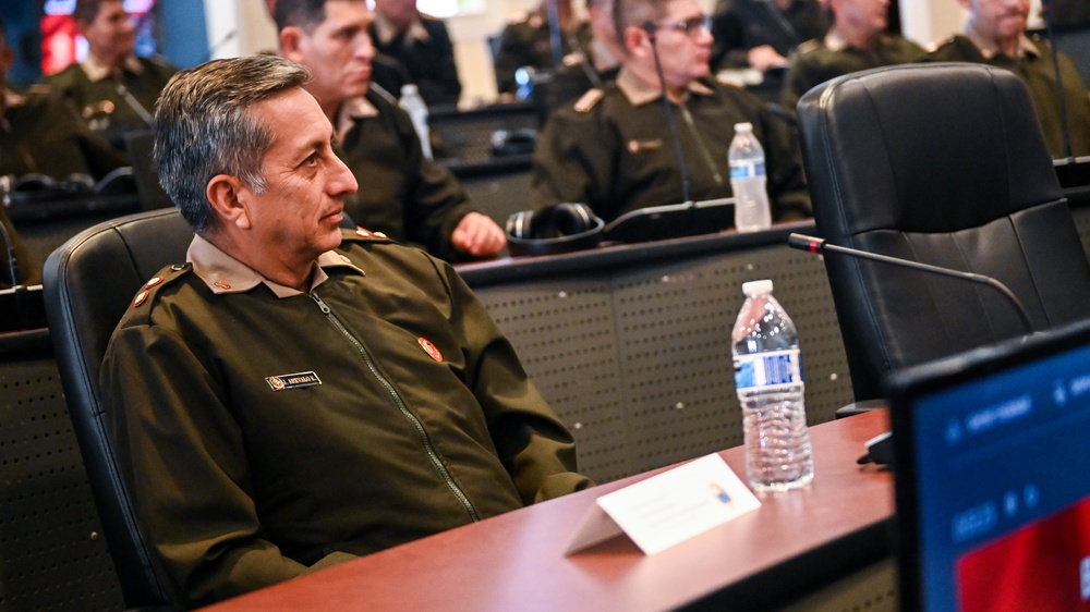 Peruvian Army Superior War College Visits the IADC