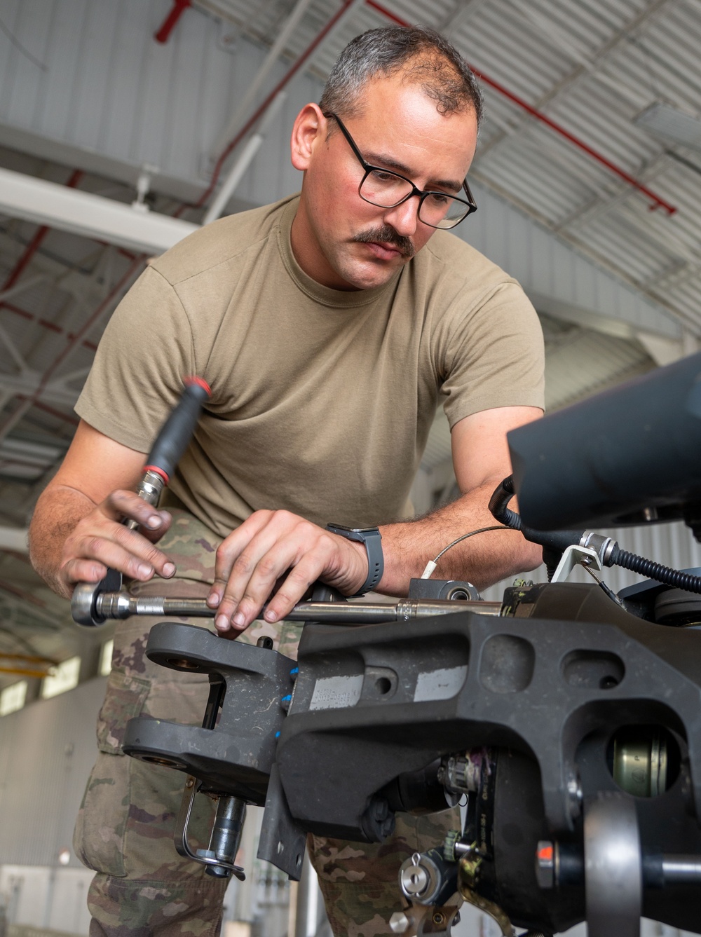 920th Aircraft Maintenance Squadron remove spindles