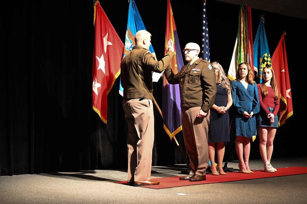 Fort Huachuca Senior Commander Promoted to Major General