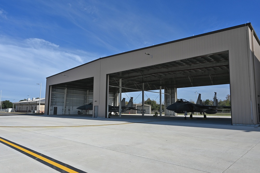 La. Air National Guard hosts ribbon cutting ceremony for new Alert Facility