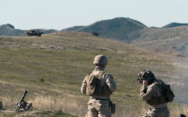 15th MEU Conducts Expeditionary Fires Exercise at Camp Pendleton