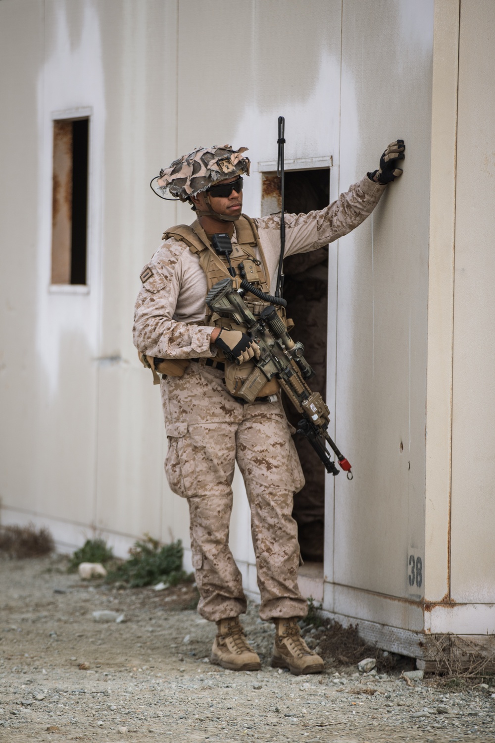 BLT 1/5 Reinforces Security During Shore Operations