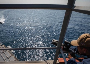 USS Carney Conducts Anti-Terrorism Drills