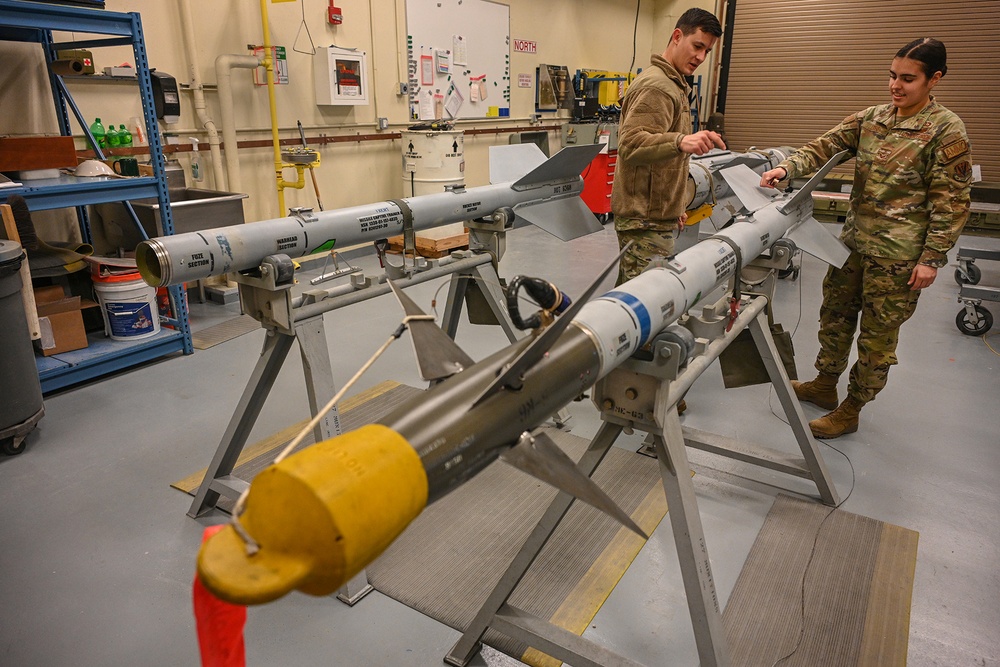 Airmen Service Sidewinder Practice Missile at Selfridge Air National Guard Base