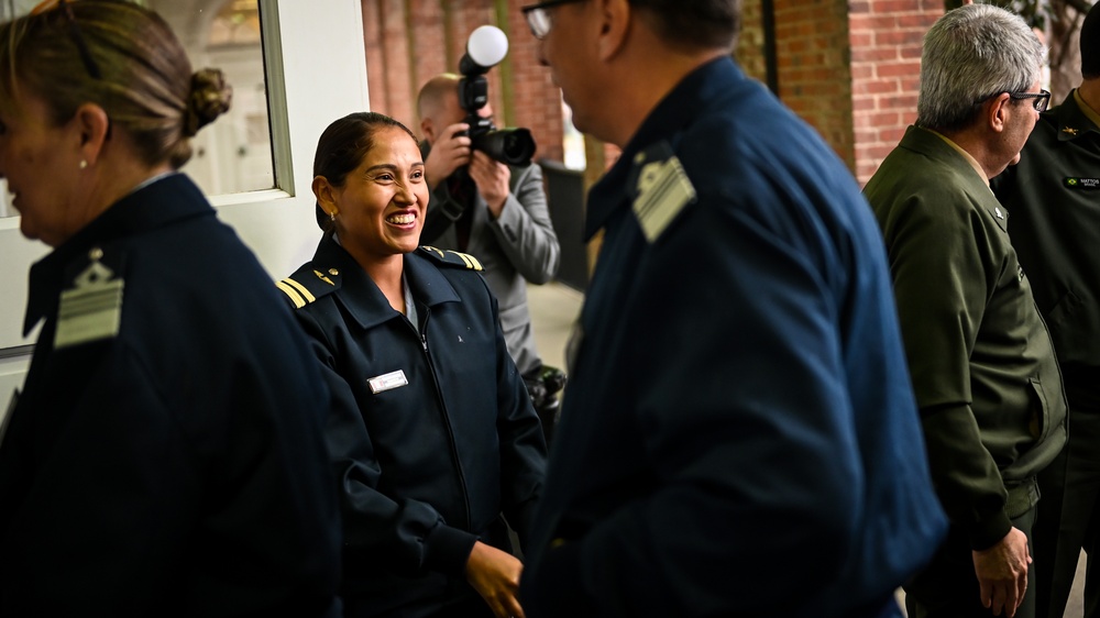 Argentinian Air Force Cadets Visit the IADC