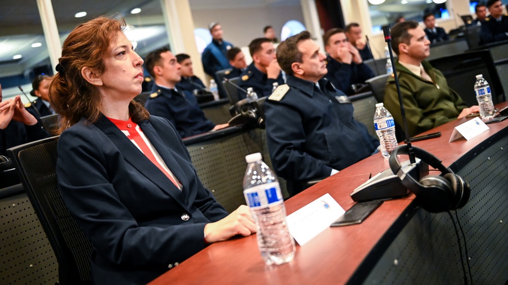 Argentinian Air Force Cadets Visit the IADC